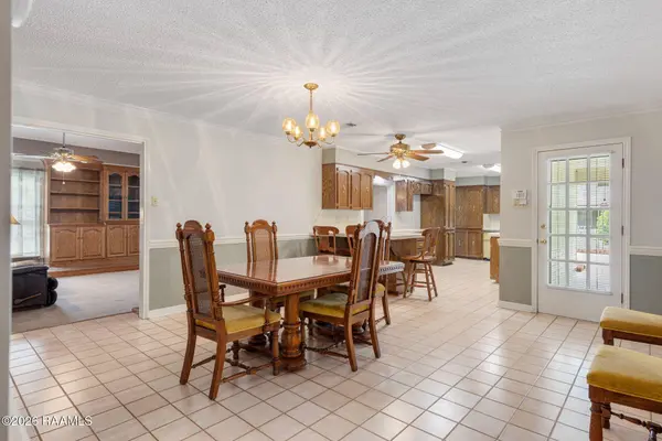 112 Saint Bernadette DR, Lafayette, LA 70507