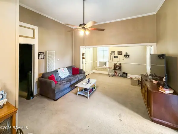 212 S Sterling ST, Lafayette, LA 70501