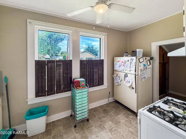 212 S Sterling ST, Lafayette, LA 70501