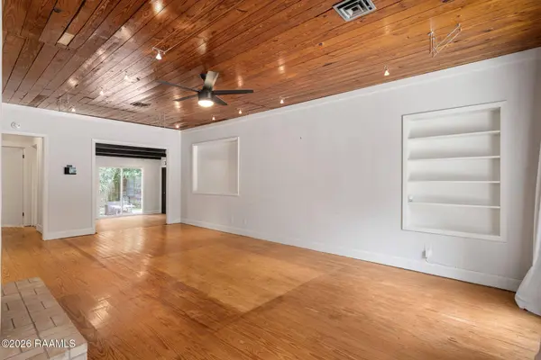 142 Cedar Crest CT, Lafayette, LA 70501
