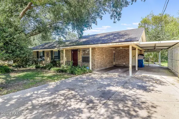 120 Burrow DR, Scott, LA 70583