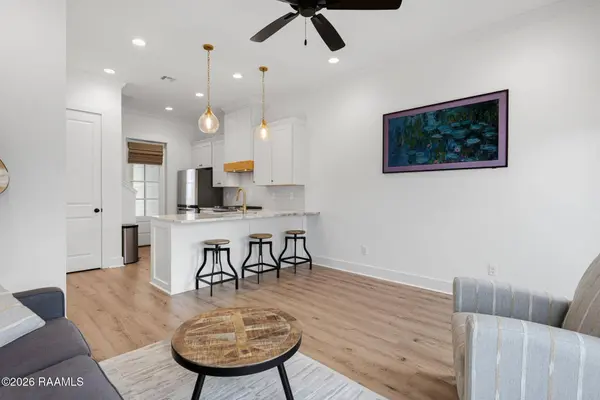 115 Gaunt LN #202, Youngsville, LA 70592