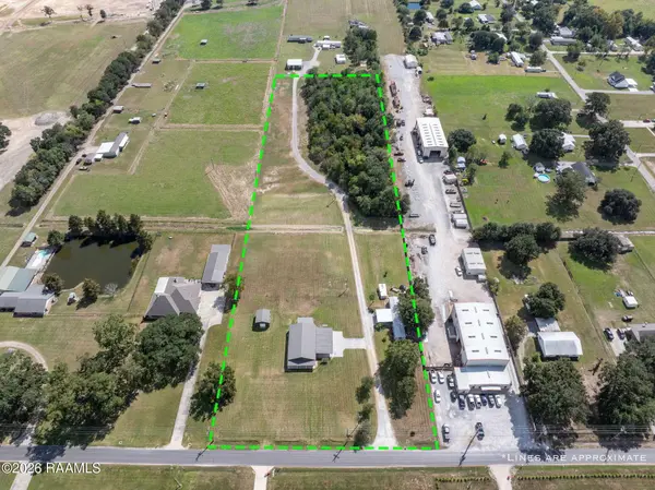 1509 Chemin Agreable, Youngsville, LA 70592