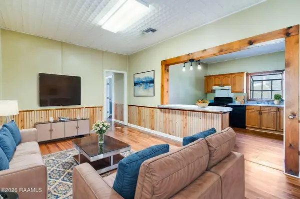 3902 Romero RD, Youngsville, LA 70592