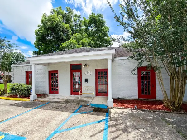1203 S Union ST, Opelousas, LA 70570