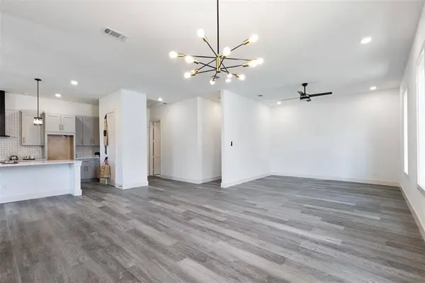 1008 W Walker Street, Denison, TX 75020