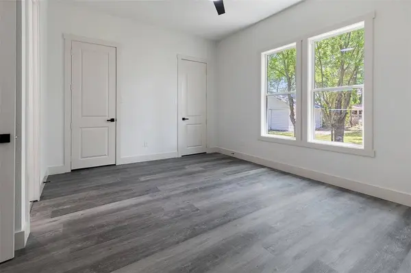 1008 W Walker Street, Denison, TX 75020