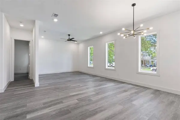 1008 W Walker Street, Denison, TX 75020