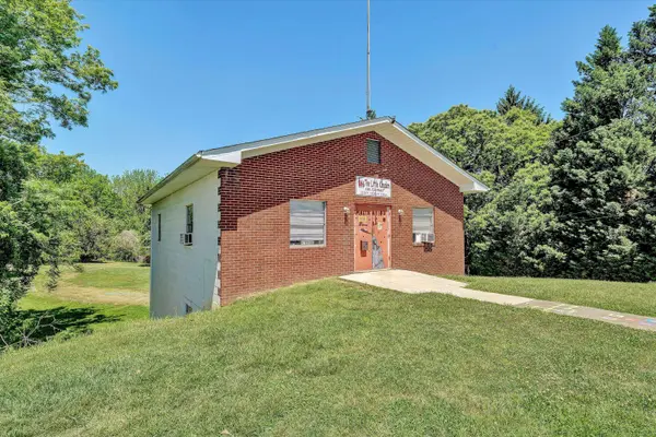 2719 Colonial AVE SW, Roanoke, VA 24015