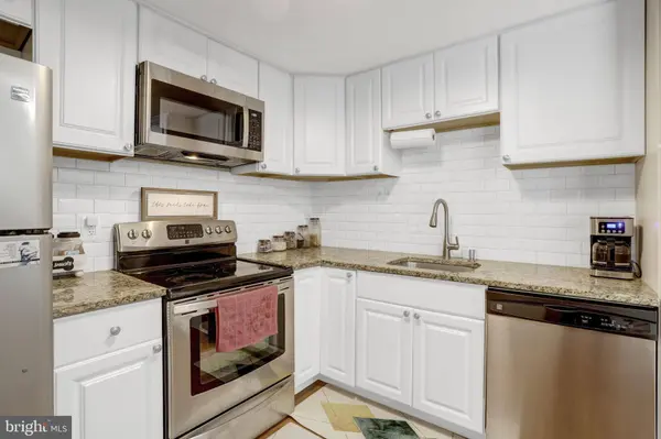 6300 STEVENSON AVE #311, Alexandria, VA 22304