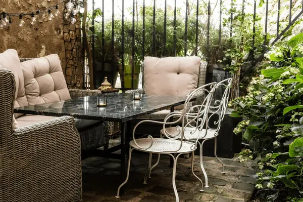 Outdoor Dining Ideas for Central Florida Homes