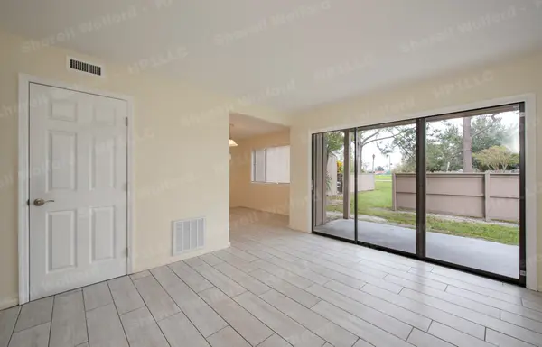 5739 Peregrine Ave, Orlando, FL 32819-7505