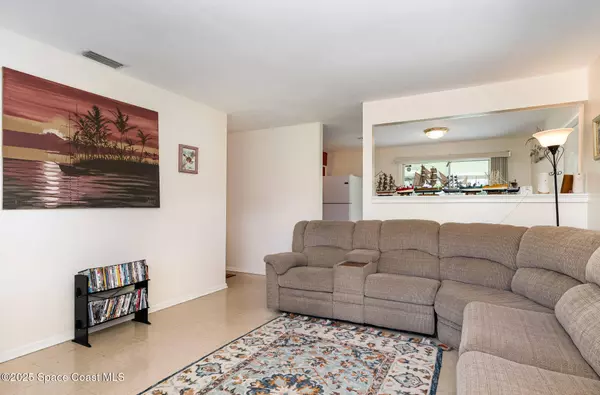 3010 Kirby DR, Titusville, FL 32796