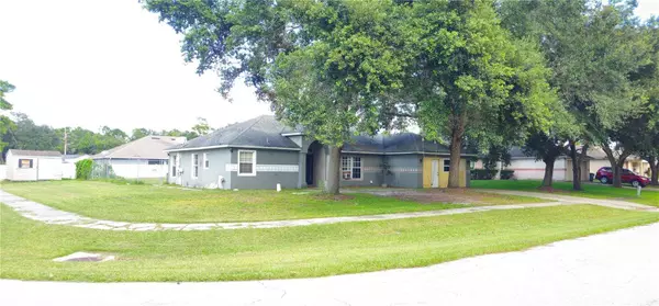 2570 COACHMAN DR, Deltona, FL 32738