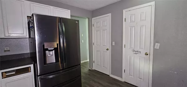 2570 COACHMAN DR, Deltona, FL 32738