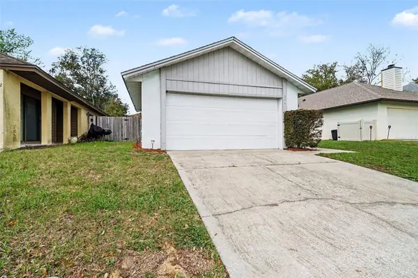 596 LAKE DOE BLVD, Apopka, FL 32703