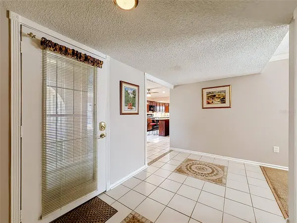 5020 THE OAKS CIR, Orlando, FL 32809