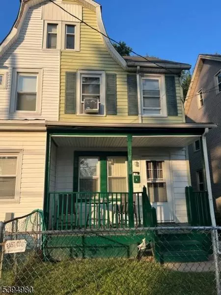 636 Elizabeth St, Beverly City, NJ 08010