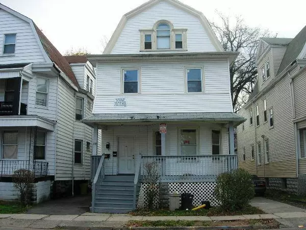 225 21St St, Irvington Twp., NJ 07111