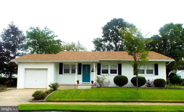 279 LINCOLN AVE, Paulsboro, NJ 08066