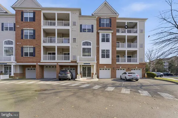 234 BREEDERS CUP DR, Cherry Hill, NJ 08002