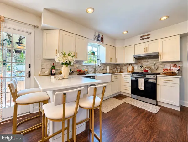 340 RIDGE AVE, Blackwood, NJ 08012