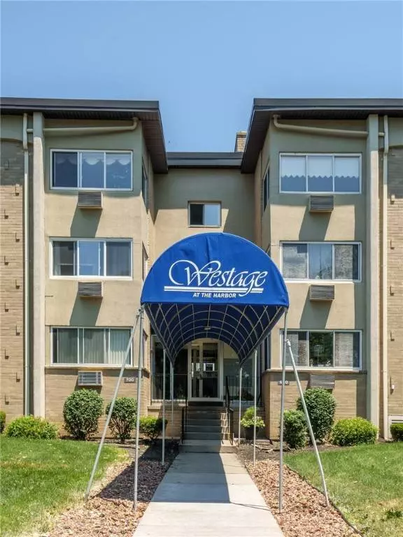 809 Westage at the Harbor, Rochester, NY 14617