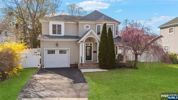 434 4th AVE, Westwood, NJ 07675