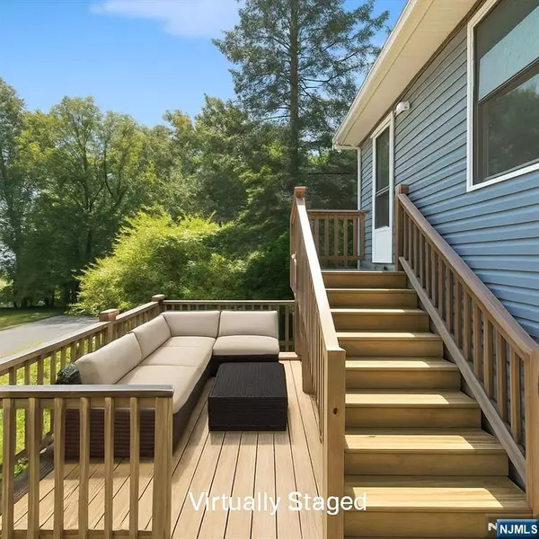 1283 Valley RD #8, Montclair, NJ 07043