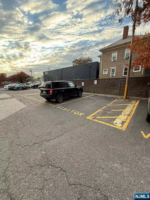 5 Linden ST #3D, Hackensack, NJ 07601