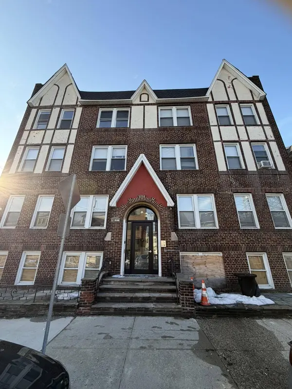 8517 4TH AVE  #C4, North Bergen, NJ 07047