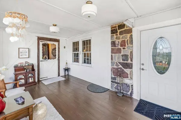 130 Mitchell ST, West Orange, NJ 07052