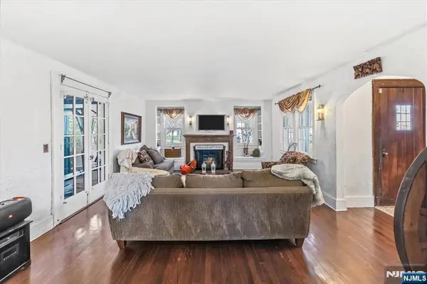 130 Mitchell ST, West Orange, NJ 07052