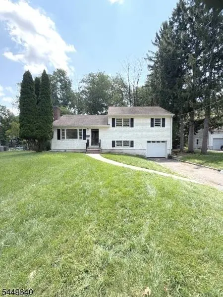 22 Springbrook Rd