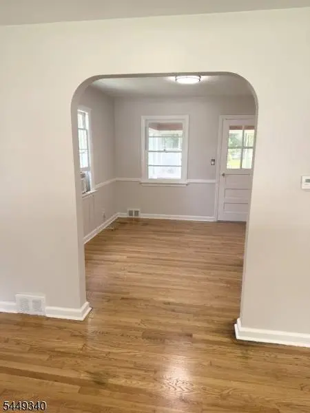 22 Springbrook Rd, Livingston Twp., NJ 07039