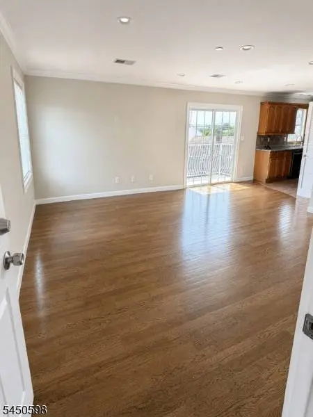 77 Cedar St #3, Passaic City, NJ 07055