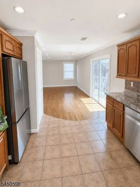 77 Cedar St #3, Passaic City, NJ 07055