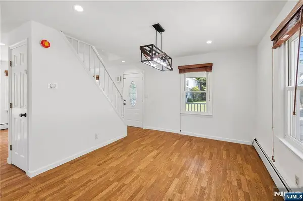 437 4th AVE, Westwood, NJ 07675