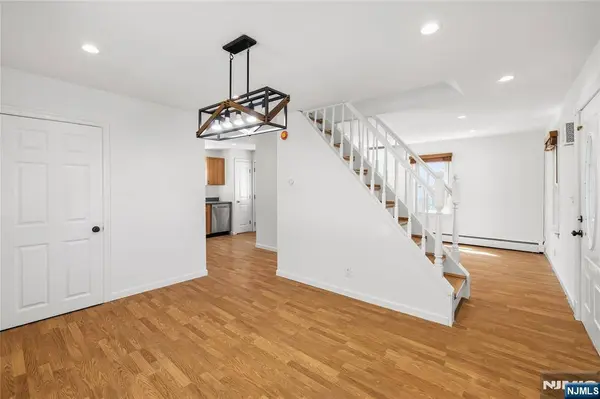 437 4th AVE, Westwood, NJ 07675