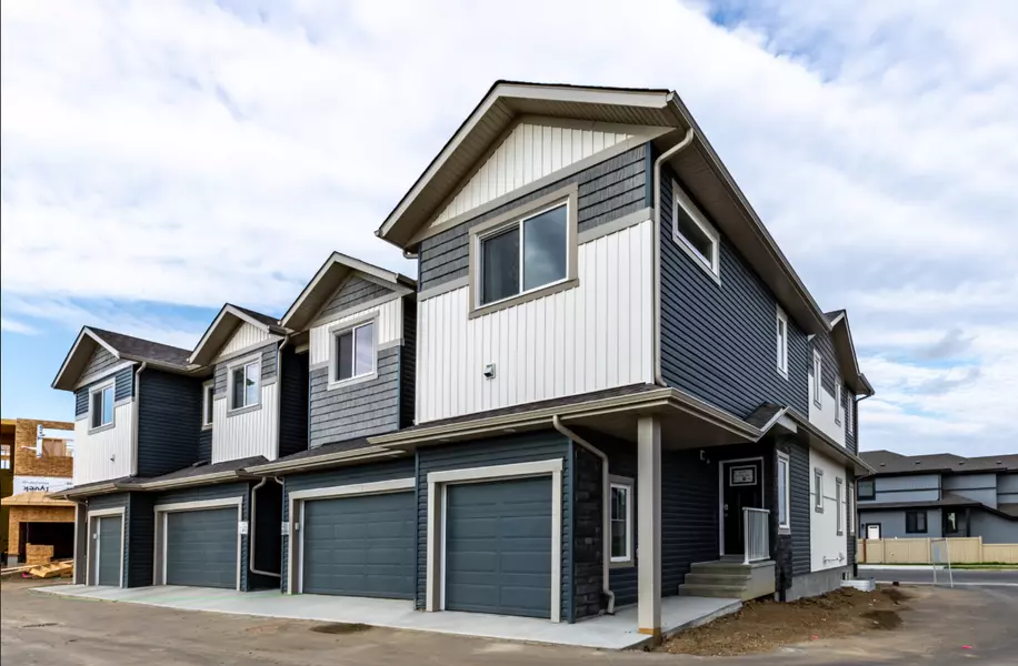 Keswick Cmn SW #1P, Edmonton, AB T6W