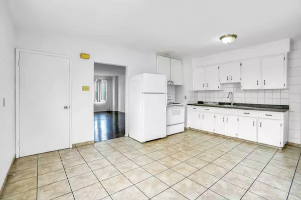 2211 19 ST Northeast #139, Calgary, AB T2E 4Y5