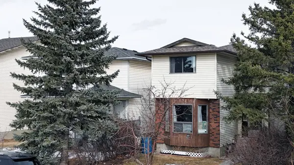 52 Templeby WAY NE, Calgary, AB T1Y 5N8