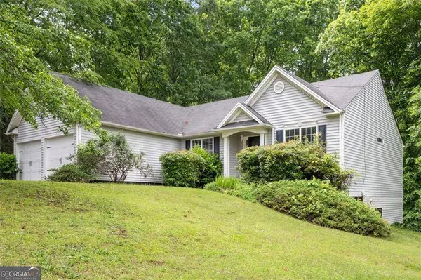 245 LONDON LN, Hiram, GA 30141