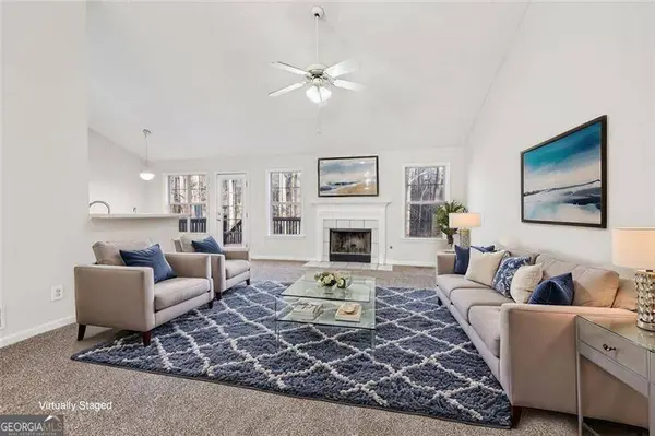 245 LONDON LN, Hiram, GA 30141