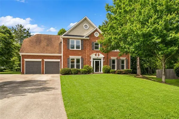 2057 Devonhurst DR