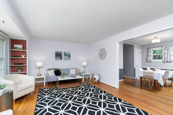 916 SELMA BLVD, Staunton, VA 24401