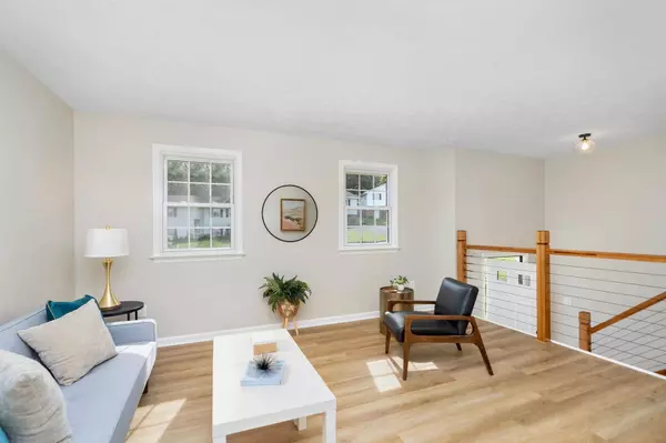 423 WOODLAND CIR, Waynesboro, VA 24401