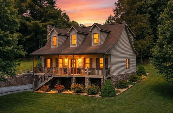 210 ANDERSON FARM RD, Rockbridge Baths, VA 24473