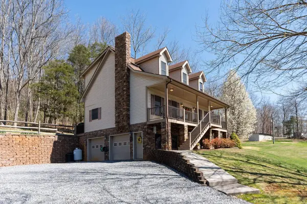 210 ANDERSON FARM RD, Rockbridge Baths, VA 24473