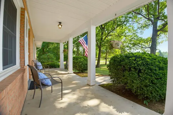 668 MILLER SCHOOL RD, Charlottesville, VA 22903